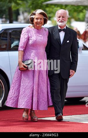 Richard Gaul mit Ehefrau Sibylle Zehle BEI der Eröffnung der Bayreuther Festspiele im Festspielhaus in Bayreuth am 25.07.2024 *** Richard Gaul avec son épouse Sibylle Zehle lors de l'ouverture du Festival de Bayreuth au Festspielhaus de Bayreuth le 25 07 2024 Banque D'Images