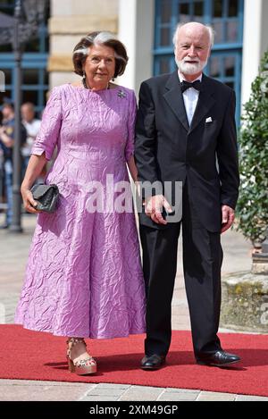 Richard Gaul mit Ehefrau Sibylle Zehle BEI der Eröffnung der Bayreuther Festspiele im Festspielhaus in Bayreuth am 25.07.2024 *** Richard Gaul avec son épouse Sibylle Zehle lors de l'ouverture du Festival de Bayreuth au Festspielhaus de Bayreuth le 25 07 2024 Banque D'Images