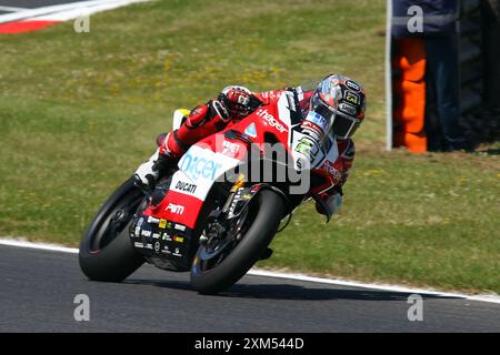 Glenn Irwin - Hager PBM Ducati - Rider numéro 2 sur une Ducati lors de la manche British Superbikes (BSB) 2024 à Brands Hatch en juillet 2024 Banque D'Images