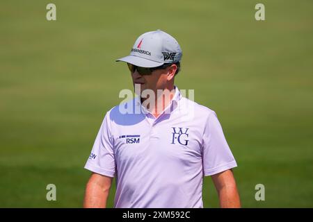 Blaine, Minnesota, États-Unis. 25 juillet 2024. ZACH JOHNSON se penche sur le PGA 3M Open 2024 à TPC Twin Cities le 25 juillet 2024. (Crédit image : © Steven Garcia/ZUMA Press Wire) USAGE ÉDITORIAL SEULEMENT! Non destiné à UN USAGE commercial ! Banque D'Images