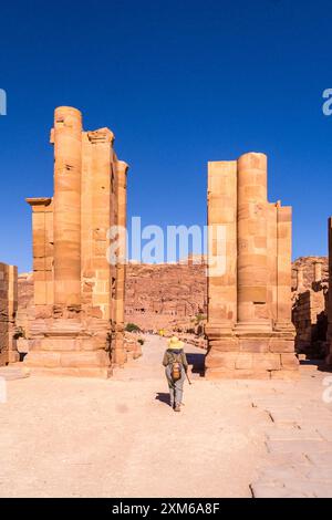 Le complexe du Grand Temple, site du patrimoine mondial de l'UNESCO de Pétra, Jordanie Banque D'Images