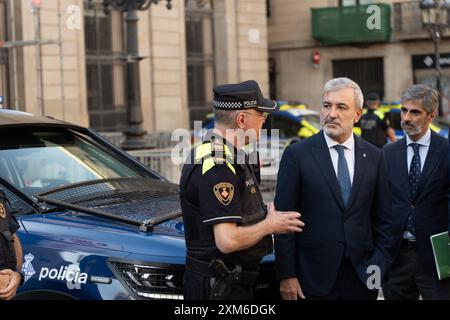 Session plénière du conseil municipal de Barcelone, où le pacte du COPS avec Esquerra au conseil est discuté, ainsi que la dernière session plénière de l'ancien maire et conseiller de Junts, Xavier Trias, qui se retire de la politique. Pleno del Ayuntamiento de Barcelona, donde se dispute el pacto del PSC con Esquerra en el ayuntamiento y también el último pleno del exalcalde y Concejal de junts, Xavier Trias, que se retira de la política. Sur la photo : Jaume Collboni News Politics -Barcelone, Espagne vendredi 26 juillet 2024 (photo par Eric Renom/LaPresse) Banque D'Images