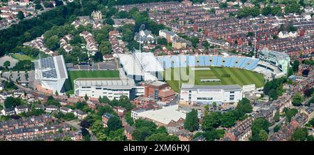 Une image aérienne du stade Headingley, stade du Yorkshire cricket et du Leeds Rugby League Club, dans l'ouest du Yorkshire, dans le nord de l'Angleterre, au Royaume-Uni Banque D'Images