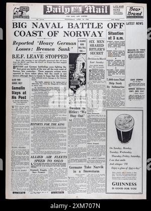 'Big Naval Battle off Coast of Norway' titre sur la première page du Daily mail (réplique) 10 avril 1940.. Banque D'Images