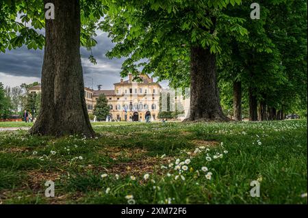 Palais ducal, Palazzo Ducale di Parma, Parco Ducale, Parme, Province of Parme, Emilie-Romagne, Italie, Europe Banque D'Images