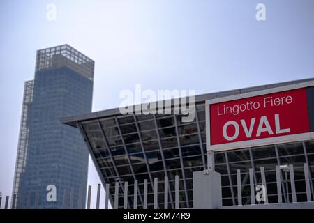 Torino, Italie. 26 juillet 2024. Vue générale du Lingotto ovale, le Lingotto ovale accueillera des compétitions de patinage de vitesse lors des Jeux olympiques d'hiver de 2030, qui se tiendront dans les Alpes françaises. L'annonce a été faite lors de la 142e session plénière du CIO - vendredi 26 juillet 2024. Sport - soccer . (Photo de Marco Alpozzi/Lapresse) crédit : LaPresse/Alamy Live News Banque D'Images