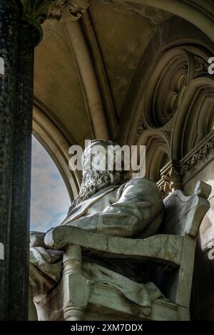 Statue dans le parc Lister, Bradford de Sir Titus Salt, 1er baronnet, 1803 – 1876. Fabricant anglais, politicien et philanthrope Banque D'Images