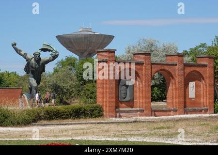 Hongrie, Budapest, Szoborpark ou Memento Park est un musée en plein air à Budapest, en Hongrie, dédié aux statues monumentales et aux plaques sculptées de Hu Banque D'Images