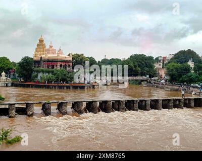 25 juillet 2024, Saswad, Inde, ancien temple de Sangameshwar, ancien temple de Sangameshwar. Banque D'Images