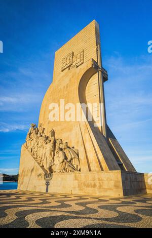 Le Monument des découvertes (portugais : Padrão dos Descobrimentos) est un monument situé à Lisbonne, au Portugal. Banque D'Images