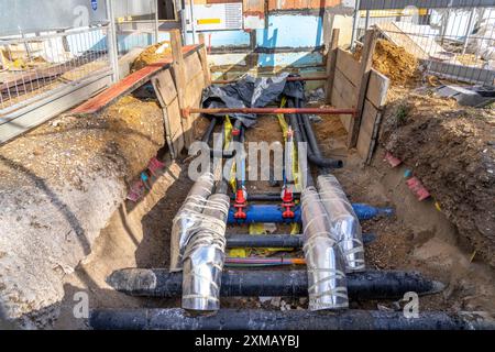 Nouveau quartier de développement, environ 140 maisons individuelles et jumelées en cours de construction dans le sud de Duisburg, divers promoteurs, des coquillages, la construction Banque D'Images