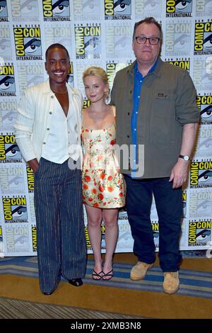 Ncuti Gatwa, Millie Gibson und Russell T. Davies beim Photocall zur BBC TV-Serie Doctor Who auf der San Diego Comic-Con International 2024 im Hilton Bayfront Hotel. San Diego, 26.07.2024 *** Ncuti Gatwa, Millie Gibson et Russell T Davies à la photocall pour la série télévisée de la BBC Doctor Who au San Diego Comic Con International 2024 au Hilton Bayfront Hotel San Diego, 26 07 2024 Foto:xD.xStarbuckx/xFuturexImagex Who 4716 Banque D'Images