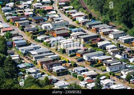 Le camping Hetzingen, dans le Rur-Eifel, près de Nideggen, Rhénanie du Nord-Westphalie, Allemagne Banque D'Images