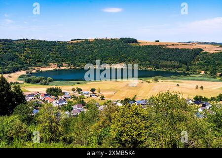 Meerfelder Maar, Vulkaneifel, Vulkansee, Eifel, Rhénanie-Palatinat, Allemagne Banque D'Images