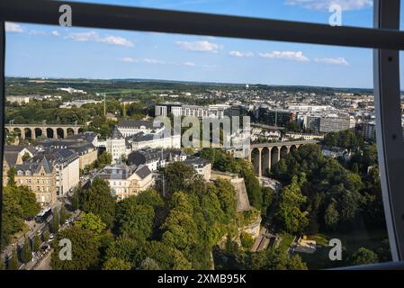 Vue panoramique du Luxembourg depuis le City Skyliner Ride à Constitution Square Banque D'Images