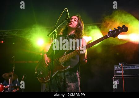 26 juillet 2024, Sheffield, South Yorkshire, U. K : Mary à la junkyard jouant au tramlines Festival 2024 , Sheffield, Royaume-Uni (image crédit : © Robin Burns/ZUMA Press Wire) USAGE ÉDITORIAL SEULEMENT! Non destiné à UN USAGE commercial ! Banque D'Images