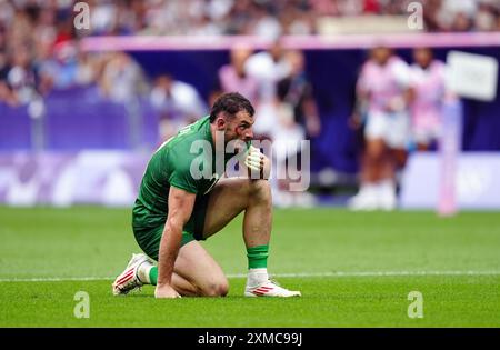 L'Irlandais Andrew Smith lors du match de rugby à sept contre les États-Unis au stade de France le premier jour des Jeux Olympiques de Paris 2024 en France. Date de la photo : samedi 27 juillet 2024. Banque D'Images