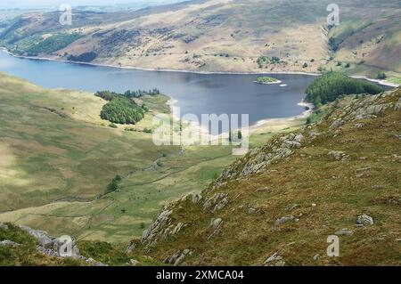 Riggindale et Haweswater de Rough Cragg Banque D'Images