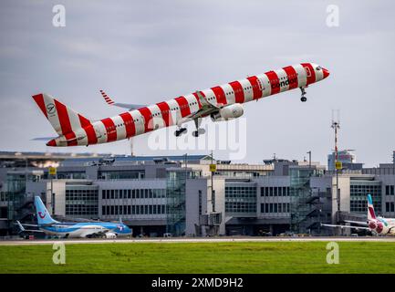 Condor, Boeing 720, d-ABOM, au décollage à l'aéroport international de Duesseldorf Banque D'Images