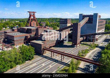 Site du patrimoine mondial de la mine de charbon de Zollverein, cadre à double chevalets, arbre 12, usine de lavage du charbon, Musée de la Ruhr, Essen, Allemagne Banque D'Images