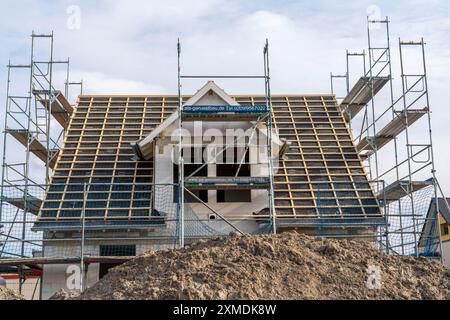 Nouveau quartier résidentiel avec 150 parcelles, sur le site de l’ancienne mine RAG Lohberg à Dinslaken, le développement est alimenté en énergie verte Banque D'Images