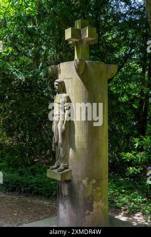 Cimetière Rotthauser à Gelsenkirchen, mémorial et cimetière des victimes de l'accident minier du 23 août 1943 dans la mine de charbon de Dahlbusch Banque D'Images