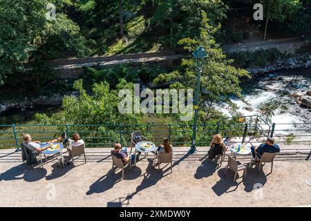 Vue sur la ville, horizon de Merano, rivière passer, Passerprommenade, Tyrol du Sud, Italie Banque D'Images