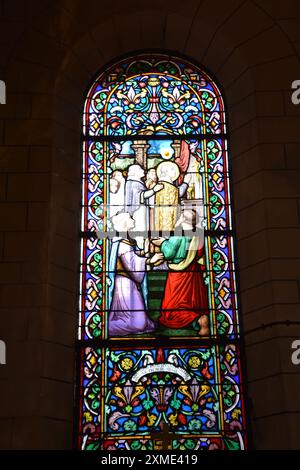 L'église notre-Dame d'Alfortville est une église paroissiale adoptée de la fin du XIXe siècle située dans la commune d'Alfortville. Banque D'Images