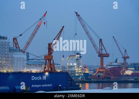 Lloyd Werft Bremerhaven dans le port d'outre-mer de Bremerhaven, basse-Saxe, Allemagne Banque D'Images