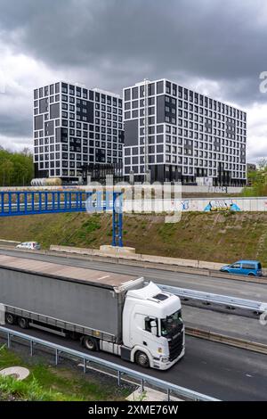 Le quartier Seven-Stones à Bochum, un campus avec des appartements étudiants, des appartements d'affaires, des bureaux, des aires de restauration et de service, fonctionne comme un climat Banque D'Images