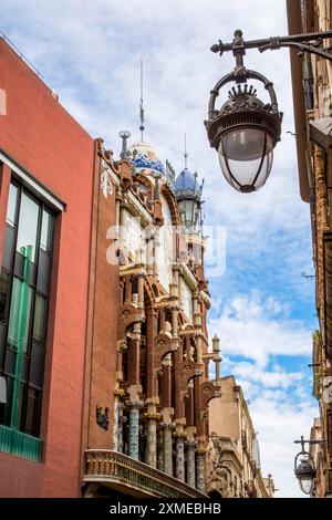 Die Fassade des Konzertsaals Palau de la Musica Catalana (Palast der katalanischen Musik), Altstadt, Barcelone, Espagne Banque D'Images