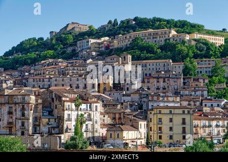 Vieille ville de Cosenza, capitale et centre culturel de la province du même nom dans la région de Calabre. Italie, Europe du Sud Banque D'Images