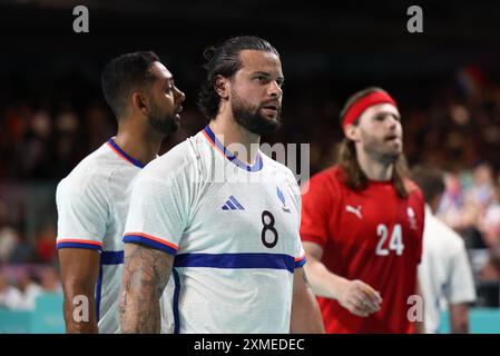 Julien Mattia/le Pictorium - Handball - Paris 2024 - Danemark, France. 27 juillet 2024. France/Ile-de-France (région)/Paris - Elohim Prandi (FRA) lors du match 6 du Groupe B de la ronde préliminaire masculine des Jeux Olympiques de Paris, entre la France et le Danemark à la Paris Sud Arena, Paris, le 27 juillet 2024. Crédit : LE PICTORIUM/Alamy Live News Banque D'Images