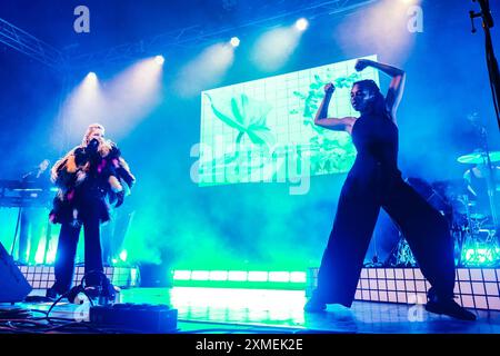 Malmesbury, Royaume-Uni. 27 juillet 2024. Alison Goldfrapp se produit sur la scène du Siam pendant Womad - World of Music, Arts and Dance 2024. Photo de Julie Edwards./Alamy Live News Banque D'Images