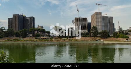 EUR Tours à Rome, chantiers de construction pour le réaménagement du complexe historique conçu par Cesare Ligini, Rome, Italie Banque D'Images