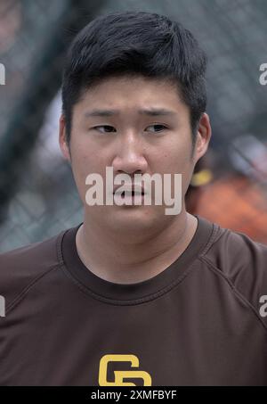 Baltimore, États-Unis. 27 juillet 2024. BALTIMORE, MD - JUILLET 27 : Ha-Seong Kim (7 ans) des Padres de San Diego avant un match MLB entre les Orioles de Baltimore et les Padres de San Diego, le 27 juillet 2024, à Orioles Park à Camden Yards, à Baltimore, Maryland. (Photo de Tony Quinn/SipaUSA) crédit : Sipa USA/Alamy Live News Banque D'Images