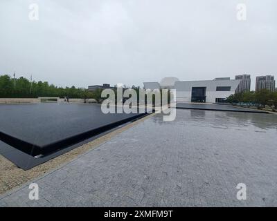 Toronto, ON, Canada - 21 mai 2024 : vue au Musée Aga Khan le jour de pluie Banque D'Images