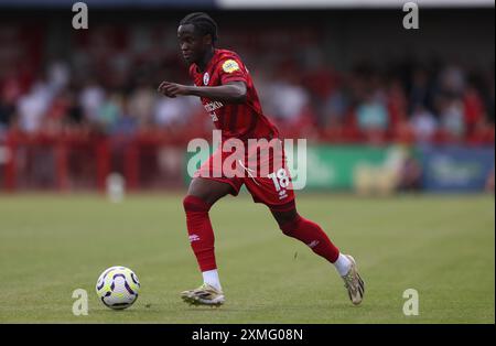 Armando Quitirna de Crawley Town Banque D'Images