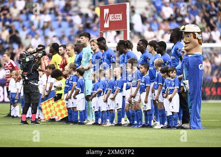 Genk, Belgique. 28 juillet 2024. Les joueurs de Genk photographiés avant un match de football entre le KRC Genk et le Standard de Liège, dimanche 28 juillet 2024 à Bruxelles, le jour de l'ouverture de la saison 2024-2025 de la première division du championnat belge 'Jupiler Pro League'. BELGA PHOTO JOHAN Eyckens crédit : Belga News Agency/Alamy Live News Banque D'Images