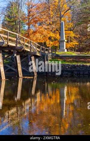 Le North Bridge (le Old North Bridge) est un site historique de Concord, Massachusetts, enjambant la rivière Concord. Banque D'Images