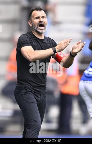 Genk, Belgique. 28 juillet 2024. L'entraîneur-chef du Standard, Ivan Leko, réagit lors d'un match de football entre le KRC Genk et le Standard de Liège, dimanche 28 juillet 2024 à Bruxelles, le jour de l'ouverture de la saison 2024-2025 de la première division du championnat belge 'Jupiler Pro League'. BELGA PHOTO JOHAN Eyckens crédit : Belga News Agency/Alamy Live News Banque D'Images