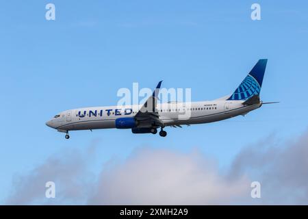 N69806 United Airlines Boeing 737-924ER AM San Diego International Airport SAN / KSAN San Diego, Kalifornien, États-Unis, Vereinigte Staaten von Amerika, 21.02.2024 *** N69806 United Airlines Boeing 737 924ER at San Diego International Airport SAN KSAN San Diego, Californie, États-Unis d'Amérique, 21 02 2024 Banque D'Images