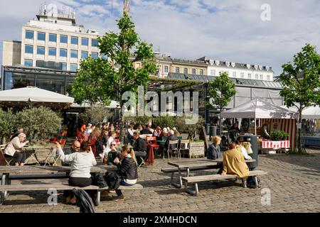 Halle de marché, streetfood, halle alimentaire, Torvehallerne, Copenhague, danemark, skandinavia Markthalle Torvehallerne mit Streetfood und Spezialitäten, Strassencafe, Stadtteil Norrebro, Norrebro, Kopenhagen, Dänemark, Europa *** Market Hall, streetfood, food hall, Torvehallerne, Copenhague, danemark, scandinavie Market Hall Torvehallerne avec streetfood et spécialités, café de rue, quartier Norrebro, Norrebro, Copenhague, Danemark, Europe Banque D'Images