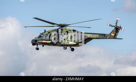 Armée allemande - NHIndustries NH90 TTH, arrivée à la RAF Fairford pour se produire au Royal International Air Tattoo 2024. Banque D'Images