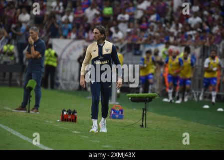 Luis Zubeldia, entraîneur de Sao Paulo lors du match de football Campeonato Brasileiro entre Fortaleza et Sao Paulo à l'Arena Castelao, Fortaleza, Brésil. Caior Rocha (Caior Rocha/SPP) crédit : SPP Sport Press photo. /Alamy Live News Banque D'Images