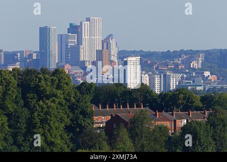 Une vue du grand groupe de bâtiments des bâtiments d'hébergement étudiant Arena Quarter à Leeds City Centre, West Yorkshire, Royaume-Uni Banque D'Images