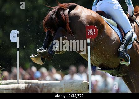 VERSAILLES, FRANCE - JUILLET 28 : vue générale lors de la partie individuelle de Cross Country Eventing du deuxième jour des Jeux Olympiques Paris 2024 au Château de Versailles le 28 juillet 2024 à Versailles, France. © diebilderwelt / Alamy Live News Banque D'Images