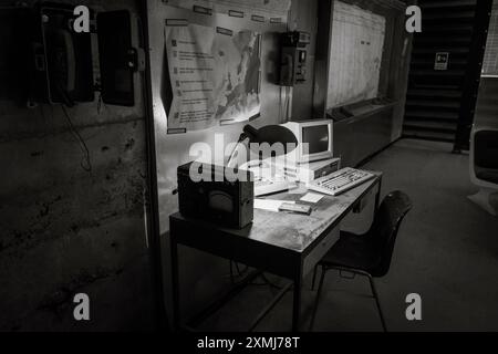 Salle de contrôle radar à l'intérieur du bunker anti-nucléaire du mont Soratte, Sant'Oreste, Rome, Italie, Europe Banque D'Images