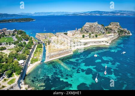 Corfou, 10 juin 2024 : Iles Ioniennes de Grèce Corfou. Vue panoramique sur la ville de corfou Banque D'Images