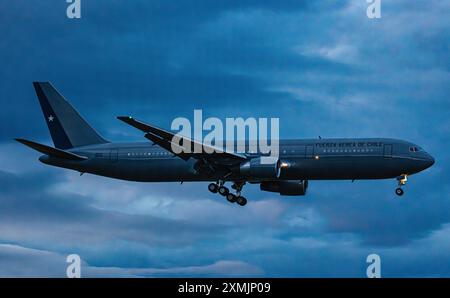 Zurich, Suisse, 14 juin 2024 : la délégation du Chili se rend à la Conférence de paix en Ukraine à bord d'un Boeing 767-3YER de l'armée de l'air chilienne. ORD Banque D'Images